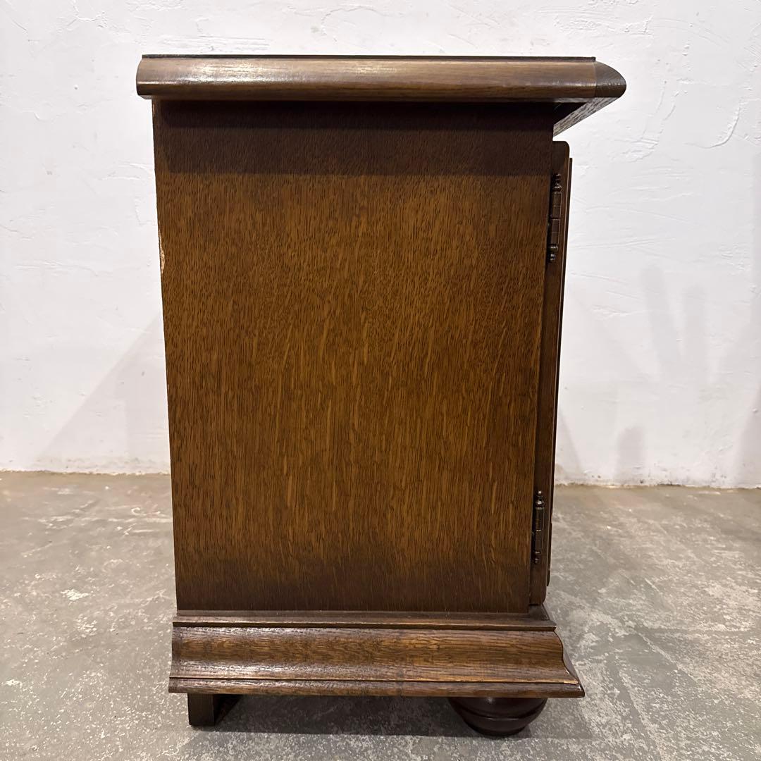 ヴィンテージ　サイドテーブル　ベッドサイドテーブル