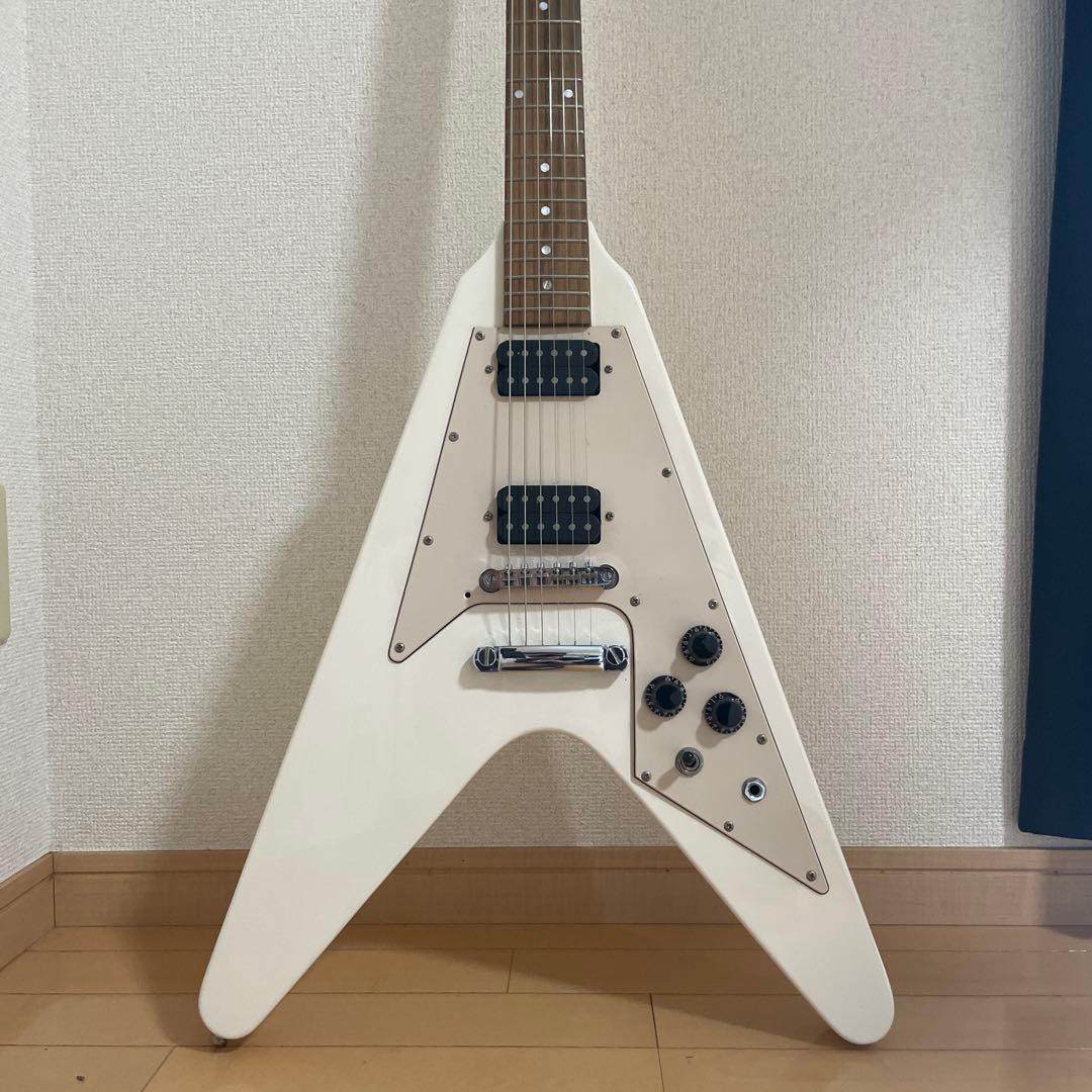 フライングV ケース付き　変形 エレキギター ビンテージホワイト