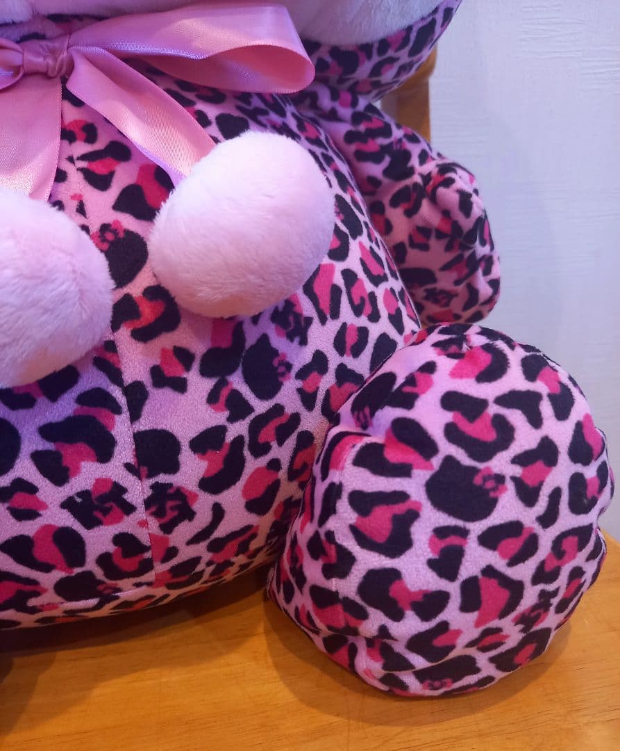 希少☆　ハローキティ　2008年　ヒョウ柄　ピンク　ぬいぐるみ　特大　2L　新品