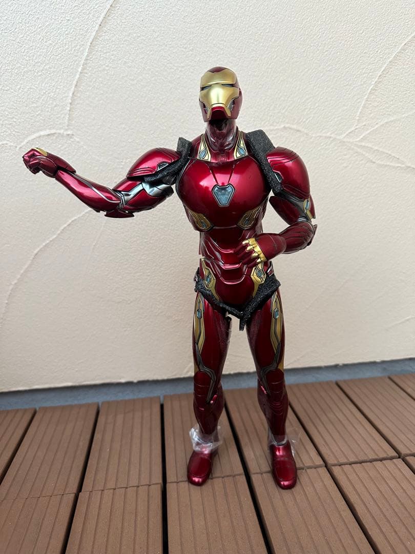 アイアンマンフィギュア 可動式 赤金 約30cm