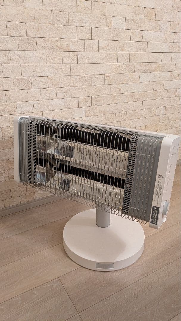 ダイキン 遠赤外線暖房 セラムヒート ERFT11ZS-W