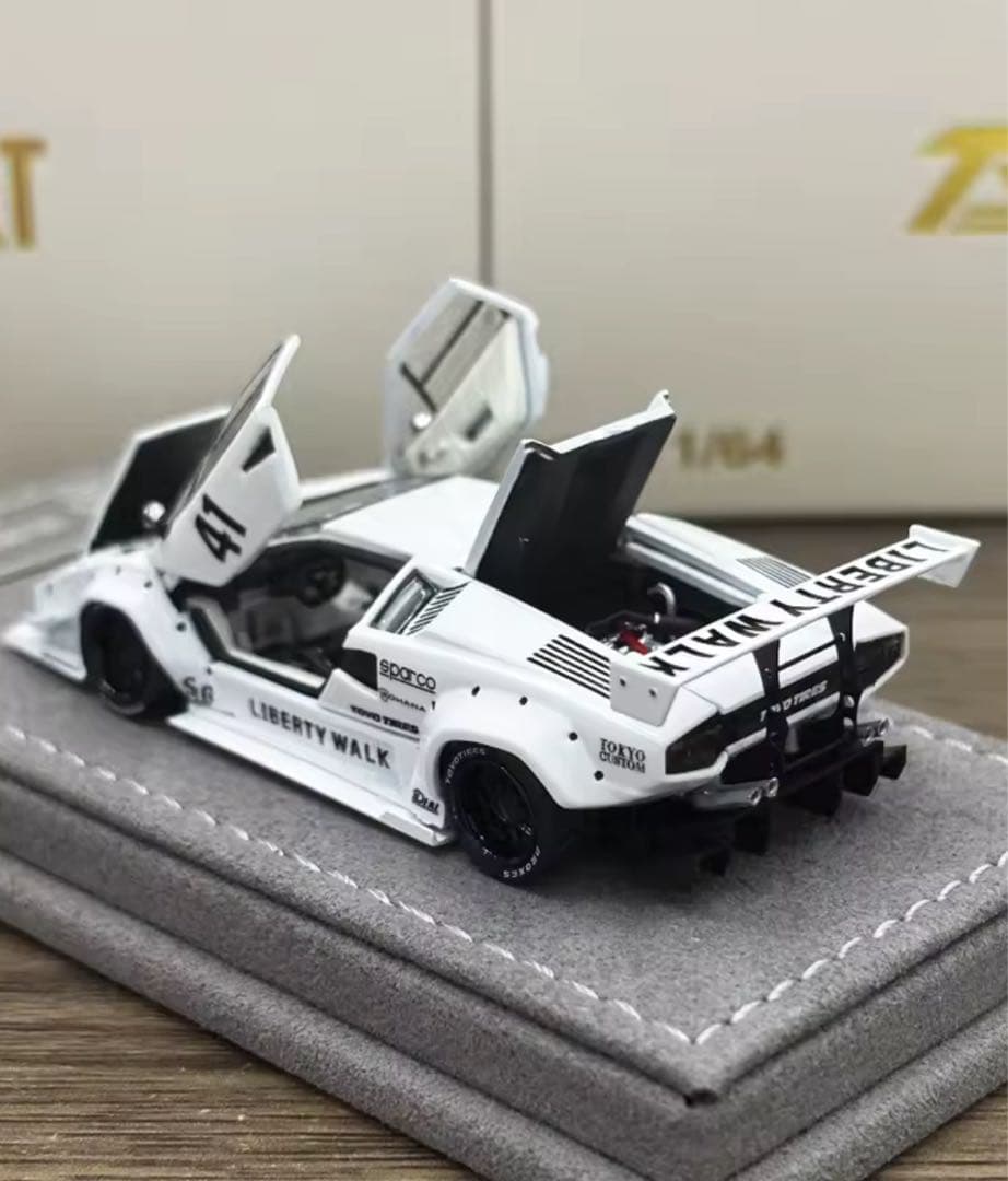 1台限り‼︎TopArt ランボルギーニ カウンタック LBWK