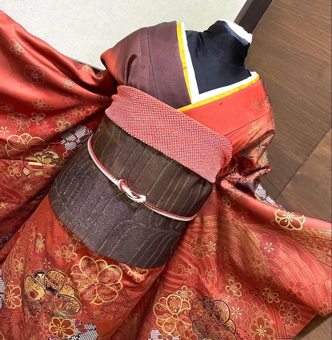 振袖 フルセット6点サイズM〜Ｌ駒刺繍　鴛鴦花文　暈し染め　金彩　正絹