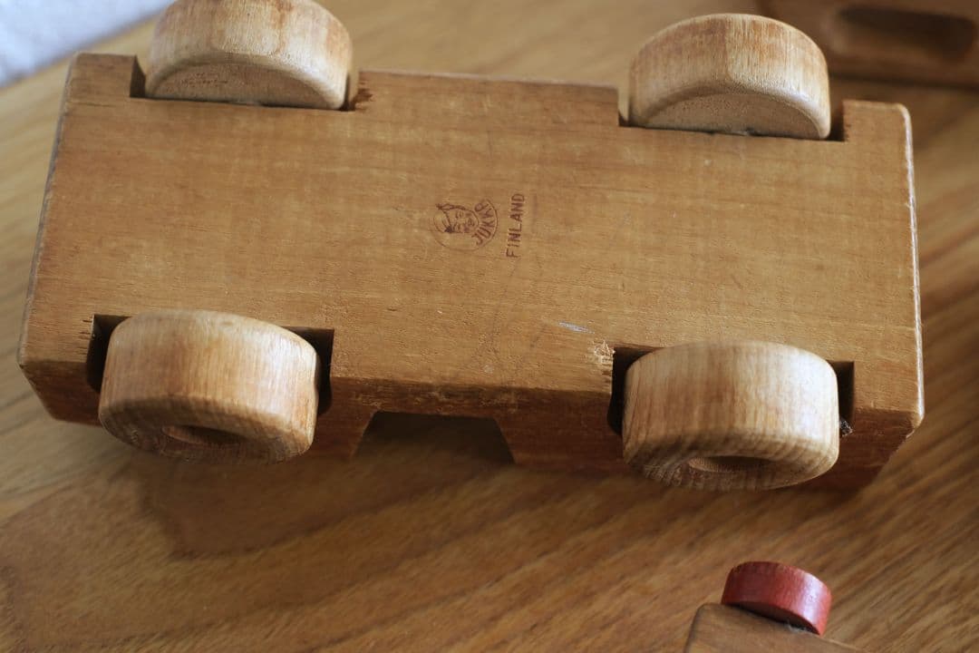 フィンランド JUKKA他 木製玩具 車 乗り物 5種セット