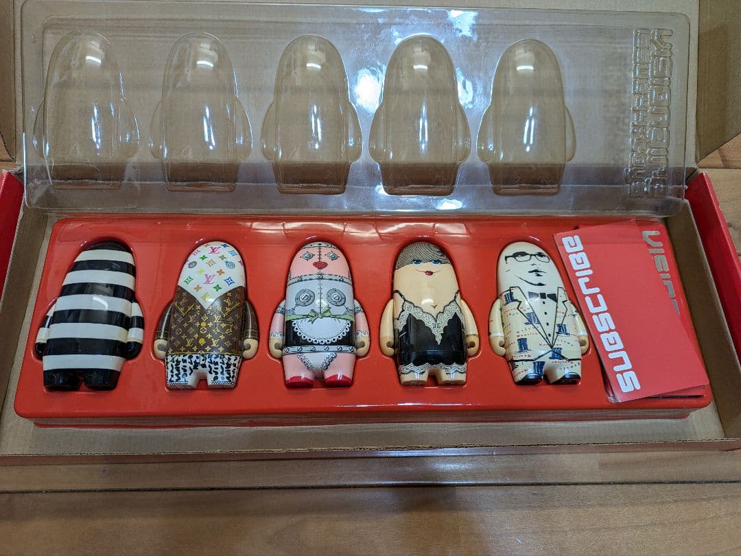 visionaire44　LOUIS VIITTONPRADAヴィジョネア４４号