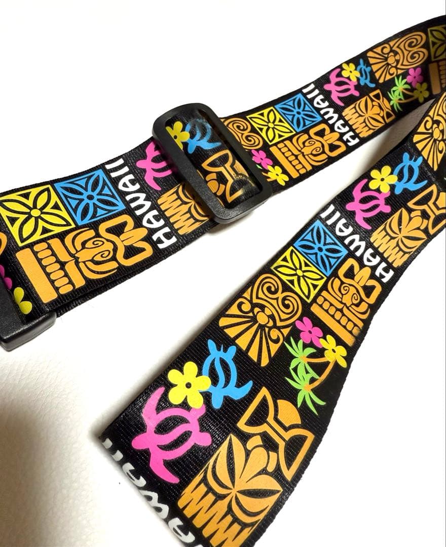 Hawail Spirit 花柄キャリーケース【ベルト付き】