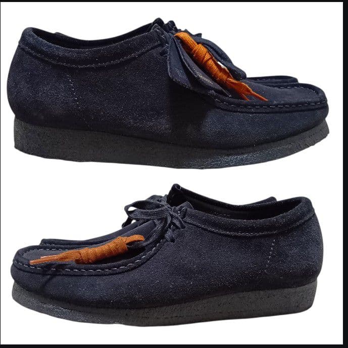 【美品】クラークス ワラビー 27.5cm チャーム付き ブラック スウェード