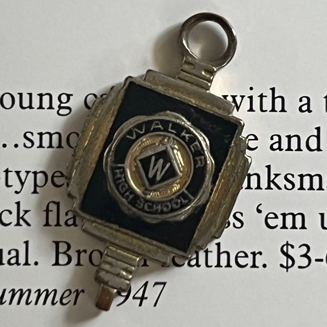 カレッジリング金ゴールド黒ネックレストップ社章ピンズ40sバッジ/バッヂ古着