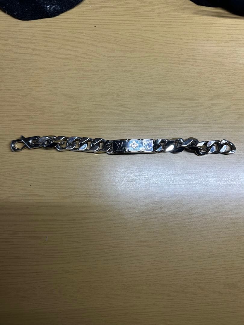 Louis Vuitton シルバー チェーンブレスレット　 （20cm）