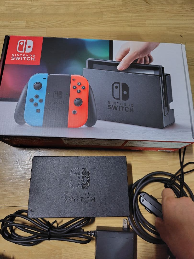 Nintendo Switch ネオンレッド/ブルー 本体 初期