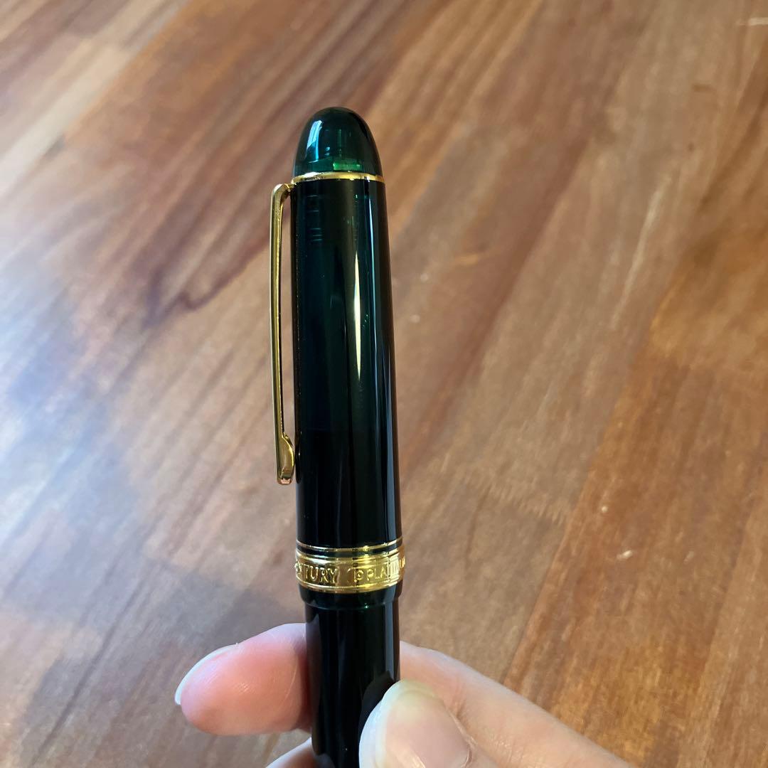 プラチナ　#3776センチュリー　ローレルグリーンSFニブ　箱・保証書付き