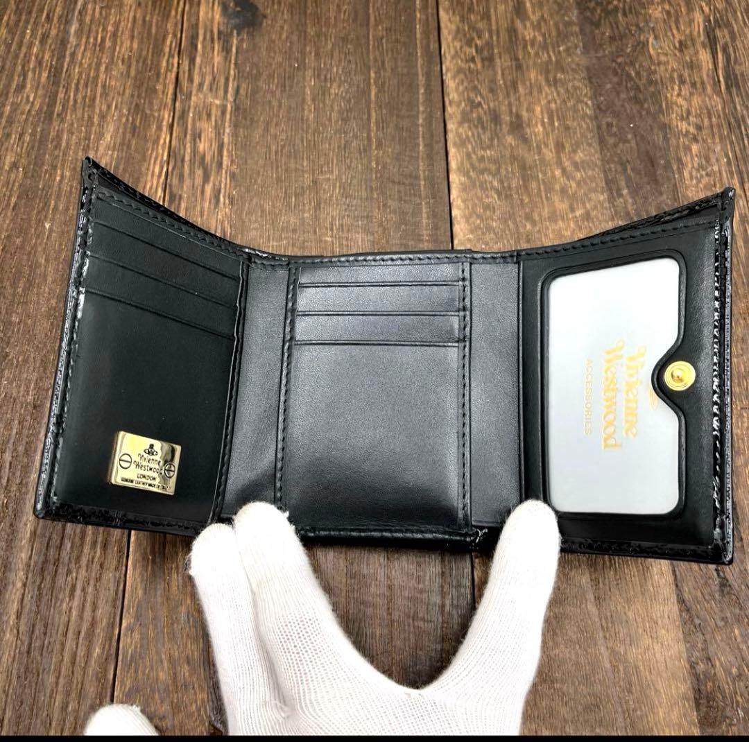 新品未使用　ヴィヴィアンウエストウッド 三つ折財布　黒　エナメル　がま口　②