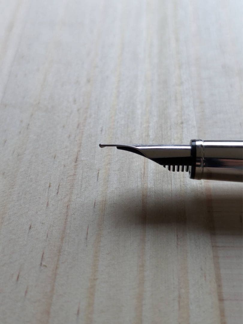 カランダッシュ　エクリドール