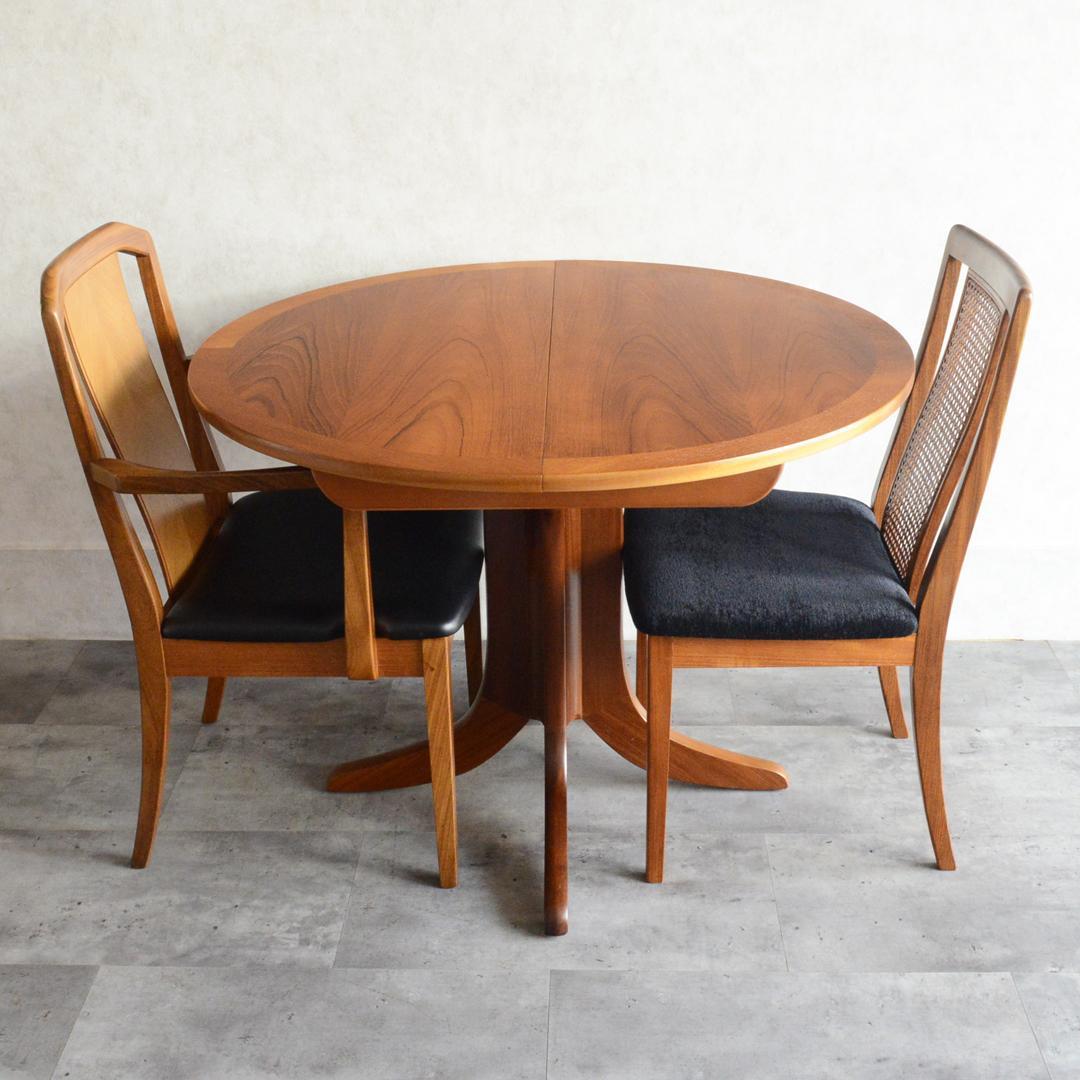 Nathan ヴィンテージ エクステンション コンパクト ラウンドテーブル 伸縮