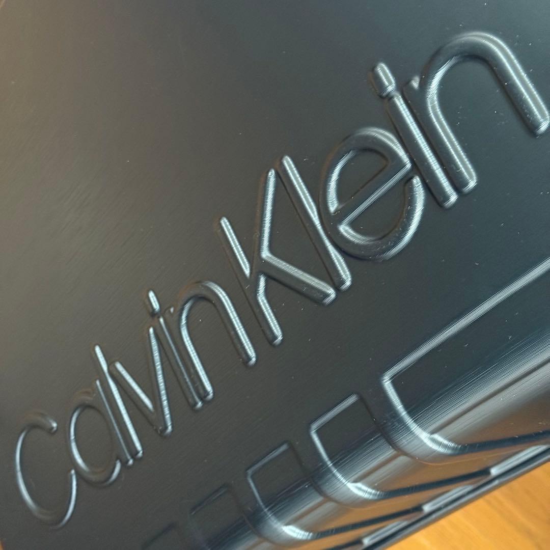 カルバンクライン スーツケース Lサイズ 軽量 大きめロゴ クールデザイン