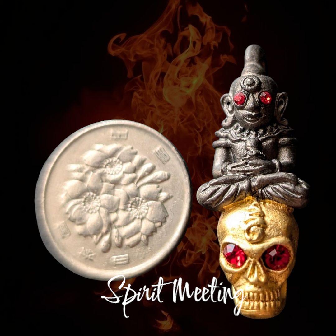 クメール魔術の精霊　ンガン様のペンダント型お守り　ルアンプーウィアン師