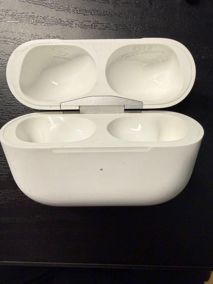 AirPods Pro 第二世代(Lightning端子モデル)