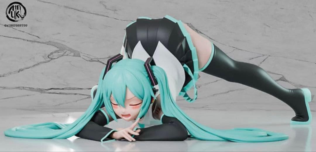 MoKu Studio VOCALOID 初音ミク Jack-o pose