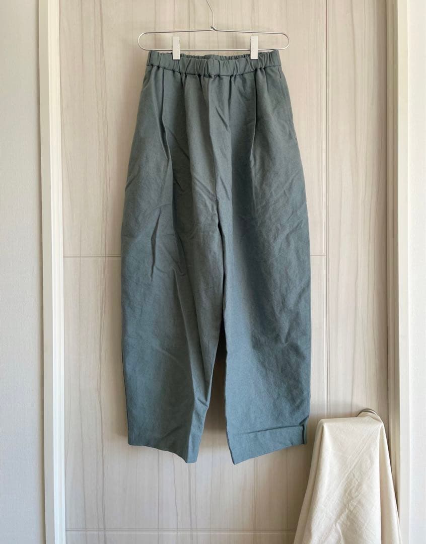 美品◆かぐれ　コットンリネンラミーサルエルパンツ