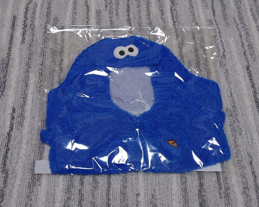 【紅芦(クロ)】LOVOTクッキーモンスター ふわもこパーカー