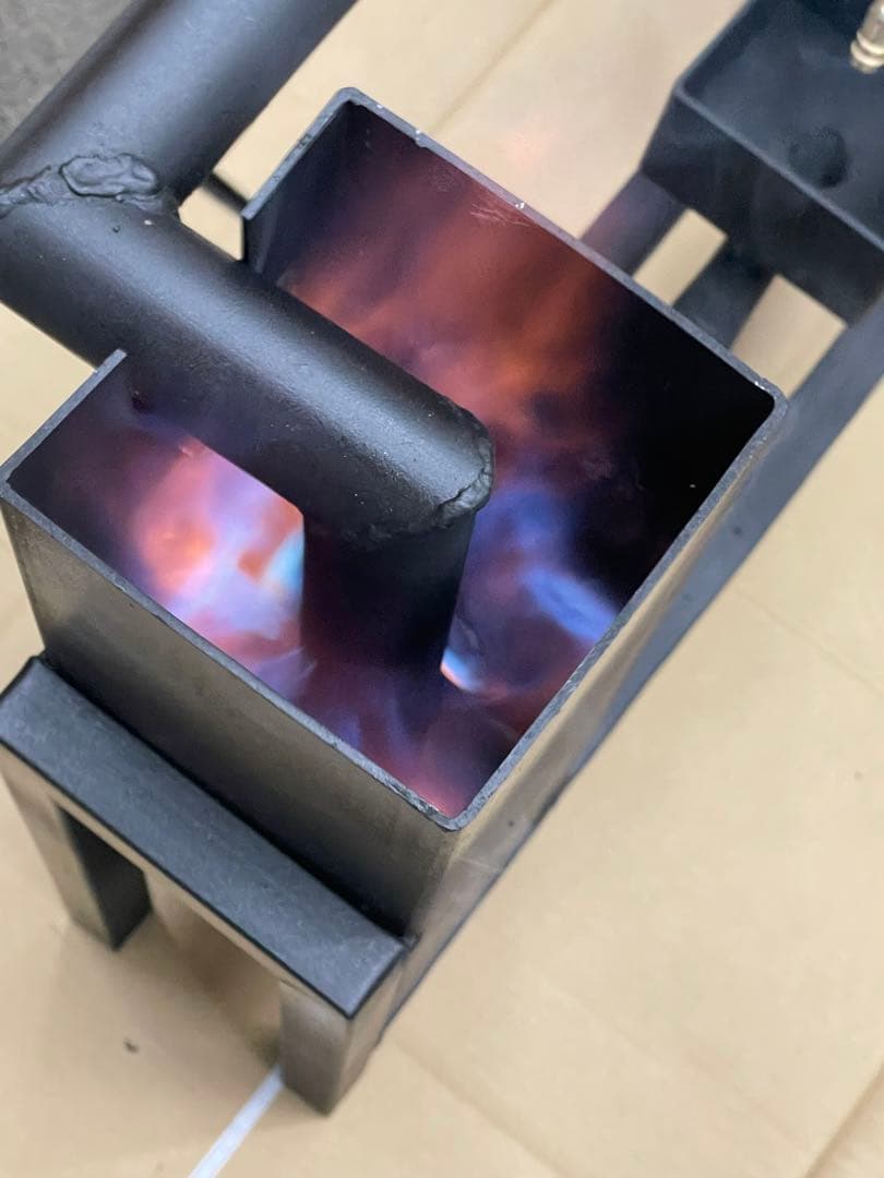 廃油ストーブ　ロケットストーブ　送風機と五徳付いています