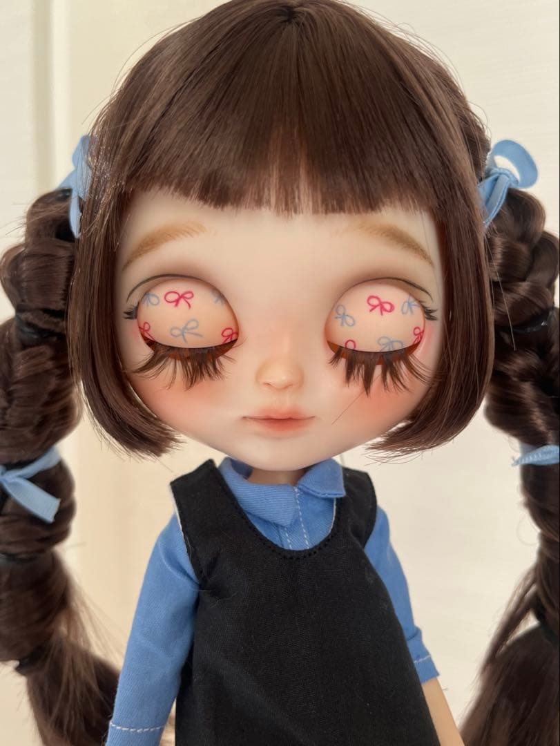 カスタムアイシードール　アウトフィット付き　オン眉ロングヘア