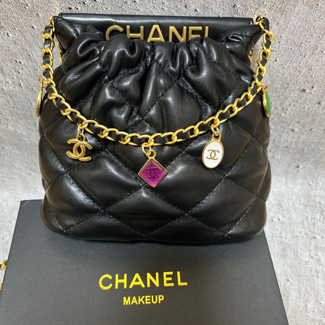 【新品未使用】CHANEL ブラック ショルダーバッグ