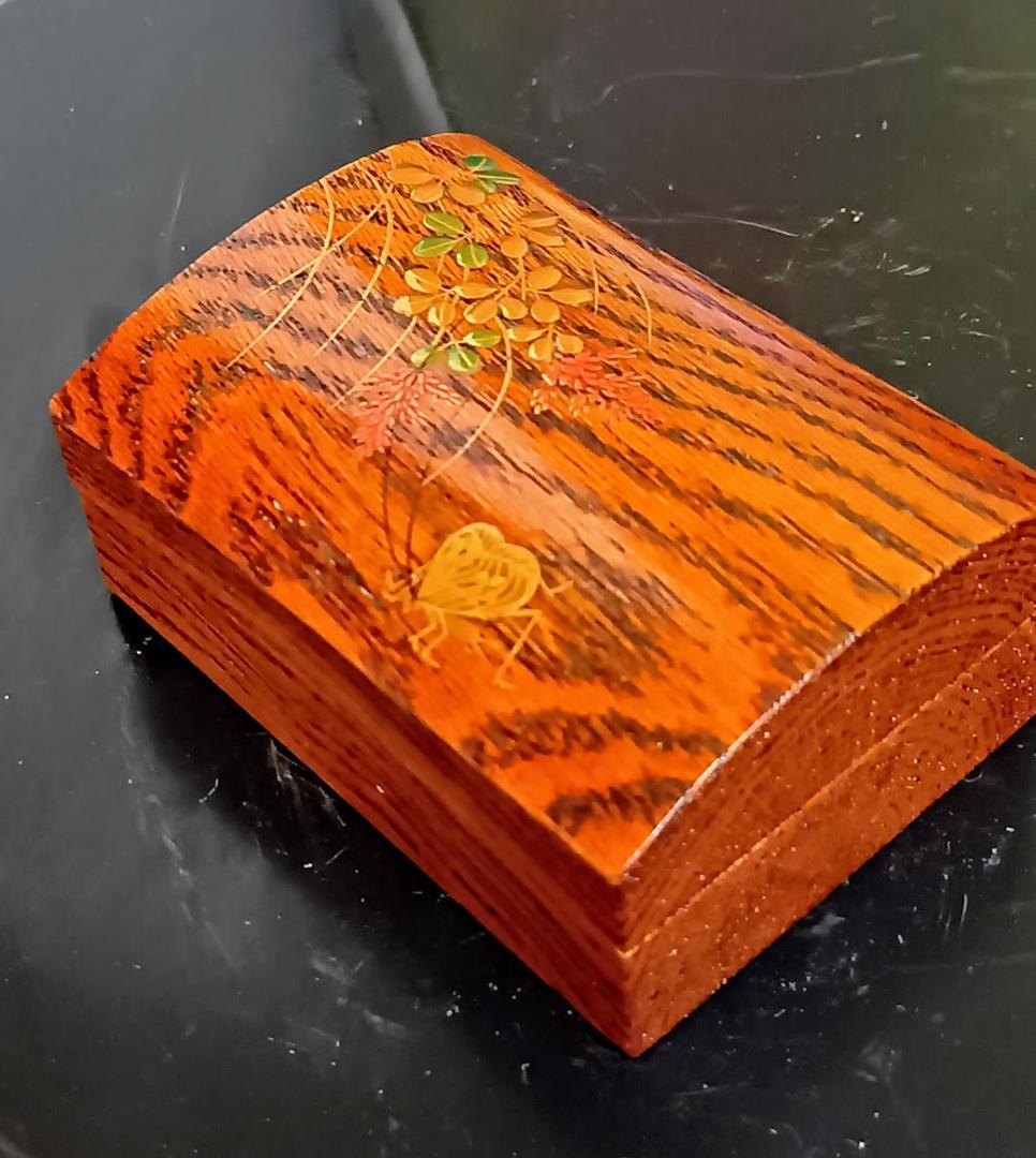 秋野蒔絵　角割香合　加賀蒔絵師　中村孝也作　茶道具 共箱