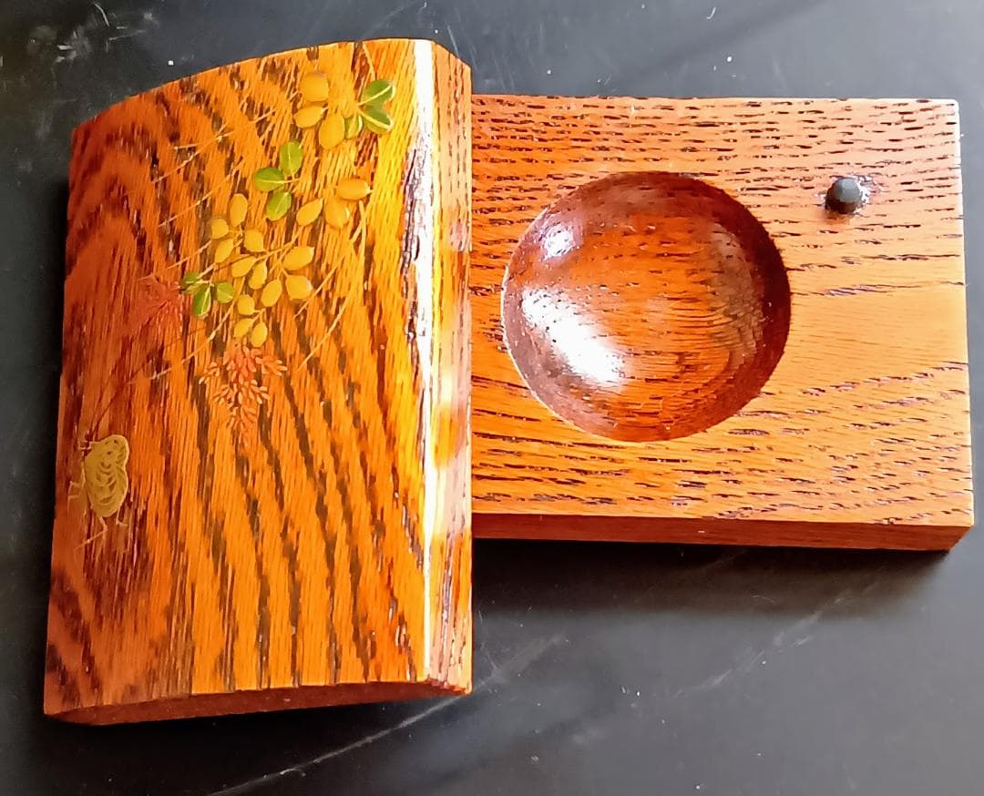 秋野蒔絵　角割香合　加賀蒔絵師　中村孝也作　茶道具 共箱