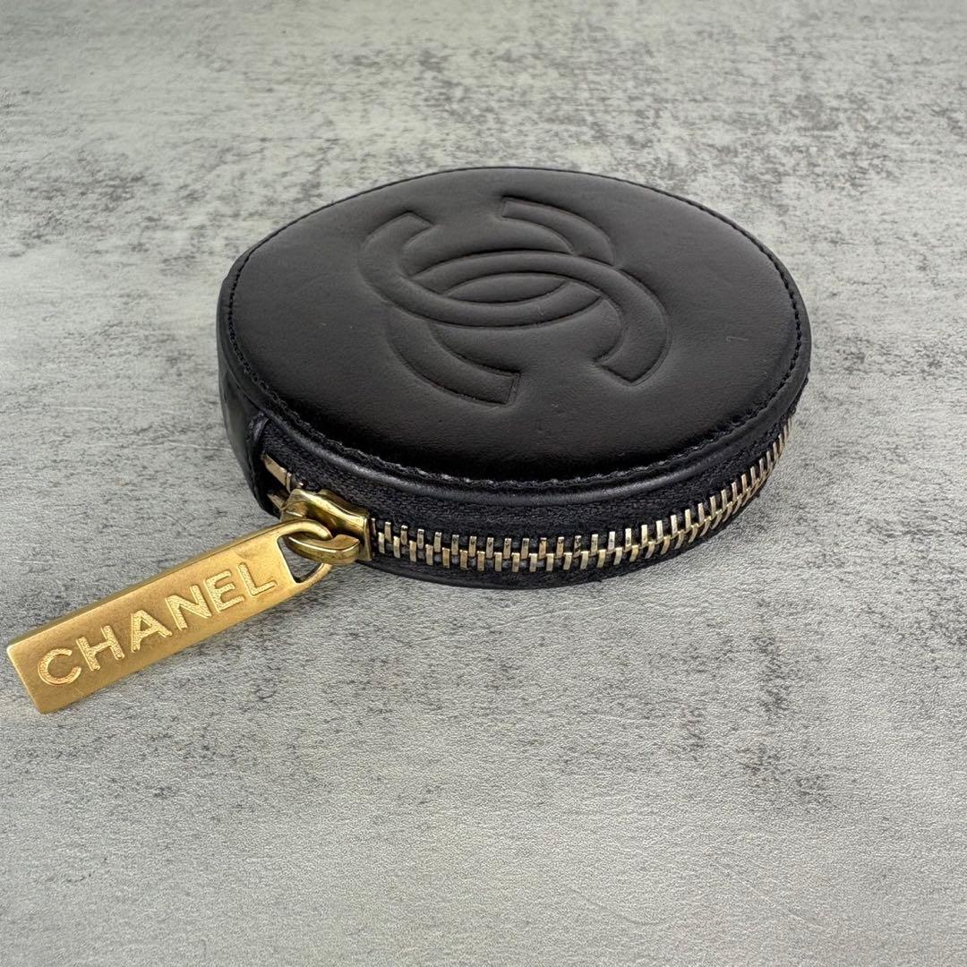 CHANEL 丸型ケース　ヴィンテージ　財布