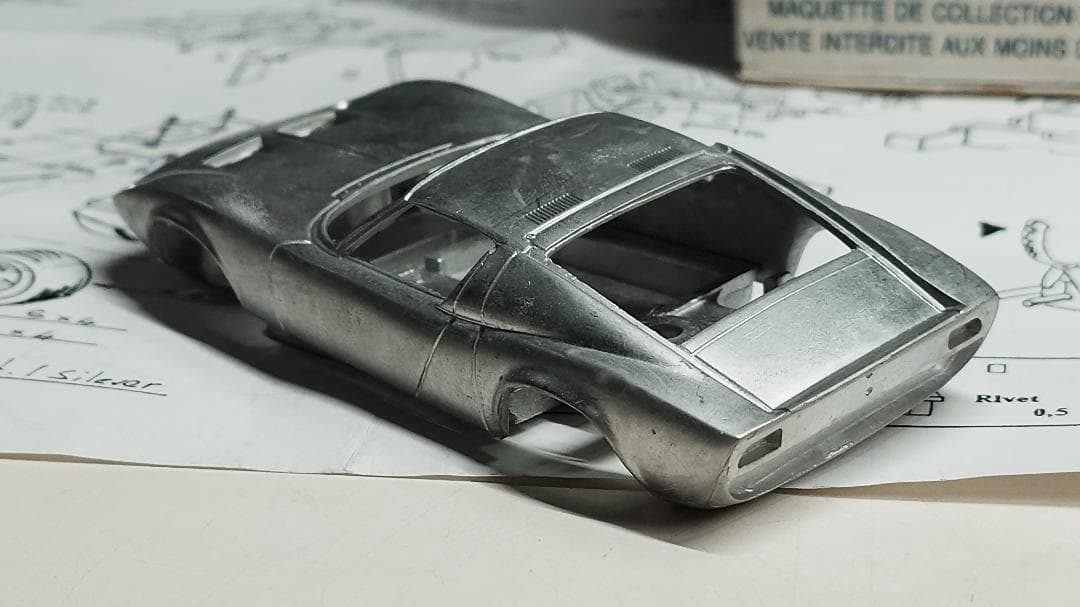 Lamborghini Miura 1966 1/43 未組立キット