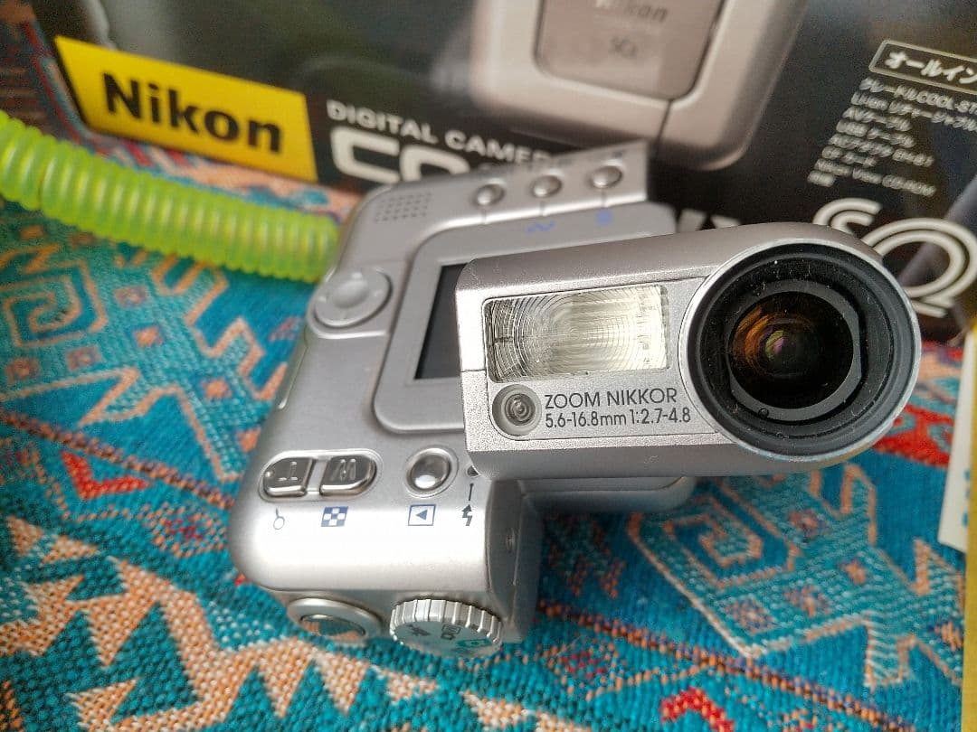 ニコン COOLPIX SQ 元箱、バッテリー3個付き
