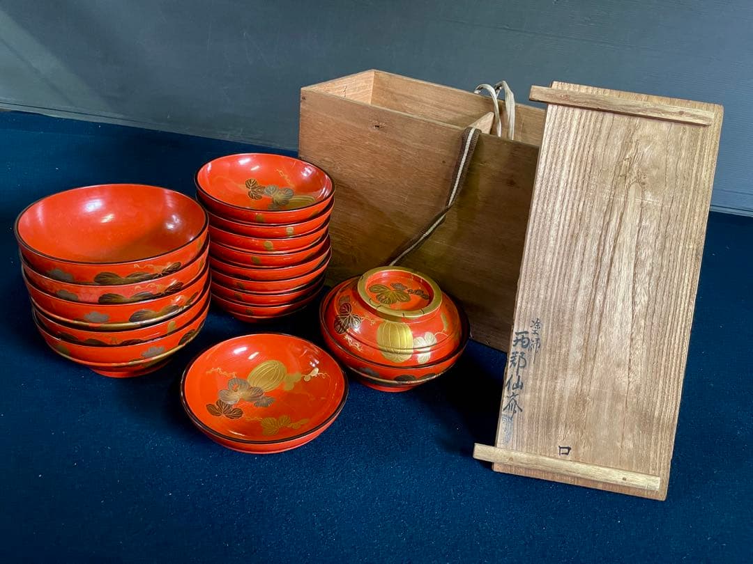 「祖」根来 瓜図 高蒔絵 菓子椀10客 塗師 仙斎 共箱 (122A)