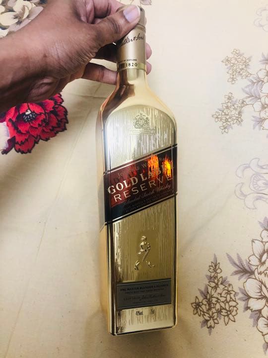 ジョニーウォーカー　ゴールドラベル　ブリオン【限定品】