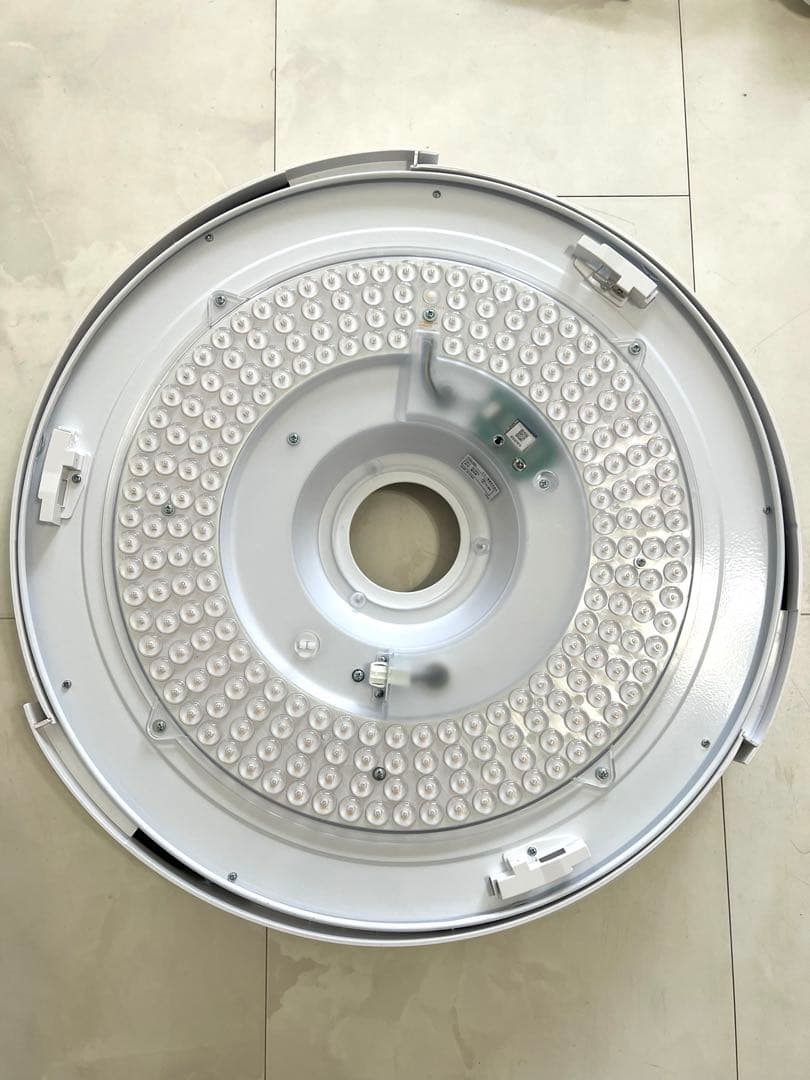 UZUKAZE 空気清浄機能付き LEDファンシーリングライト FCE-550