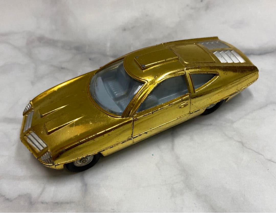 ミニカー DINKY TOYS ED STRAKERS CAR