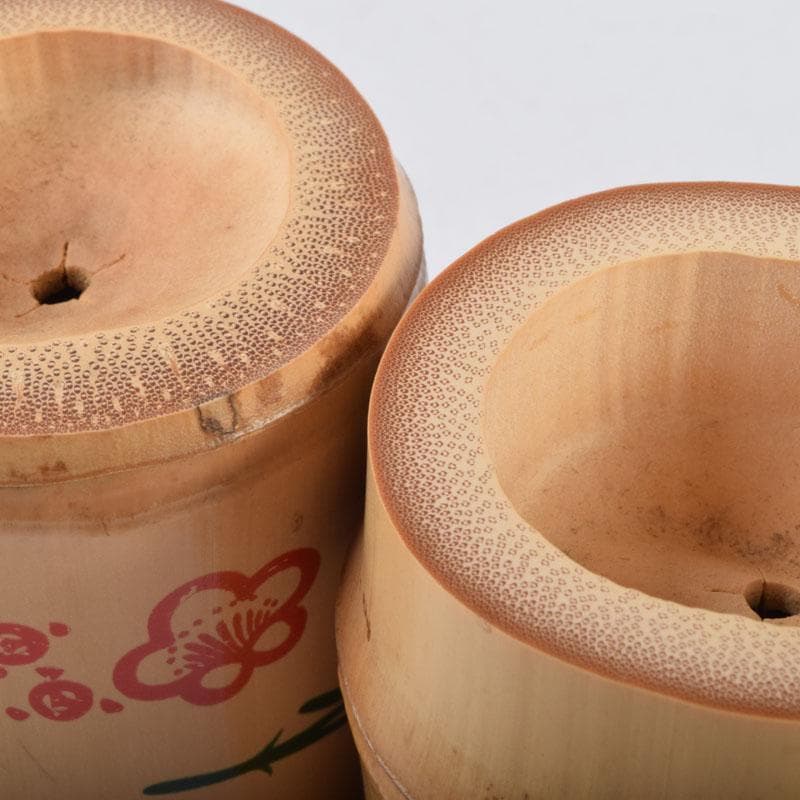 茶道具　黒田正玄作　松竹梅　竹蓋置　一双　表千家十三代即中斎極め箱　V　8698