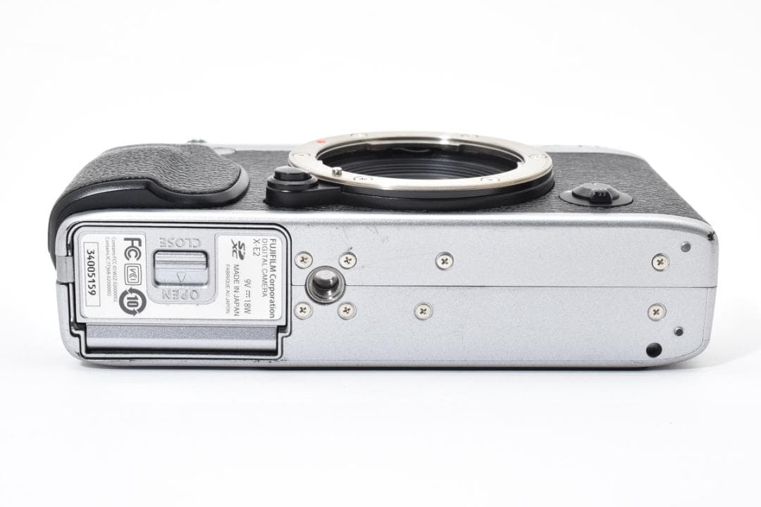 FUJIFILM X-E2 ミラーレス一眼カメラ