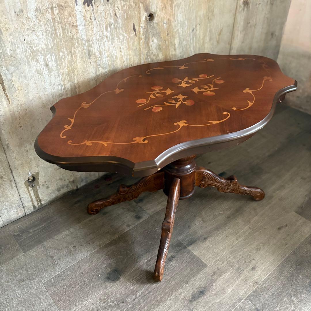 イタリア　象嵌センターテーブル　ヴィンテージ　彫刻装飾