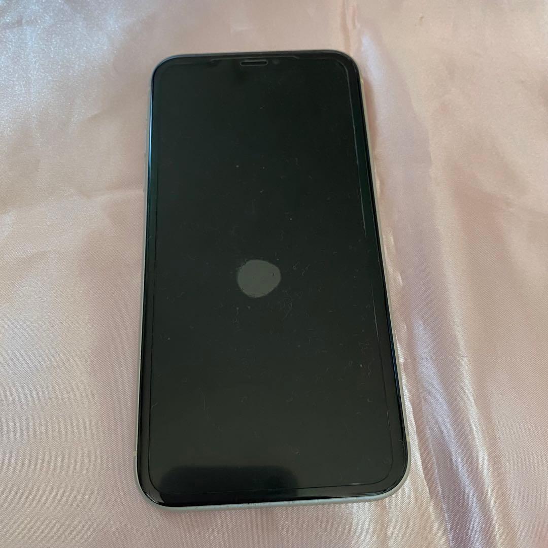 メ*ん様 iPhone11 本体