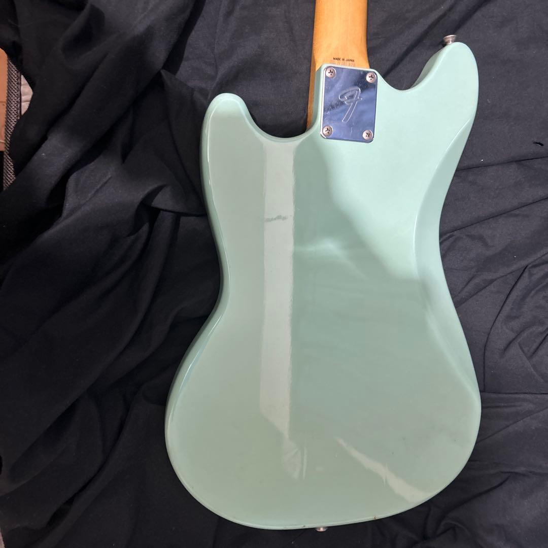 フェンダージャパン　ムスタング　Nシリアル