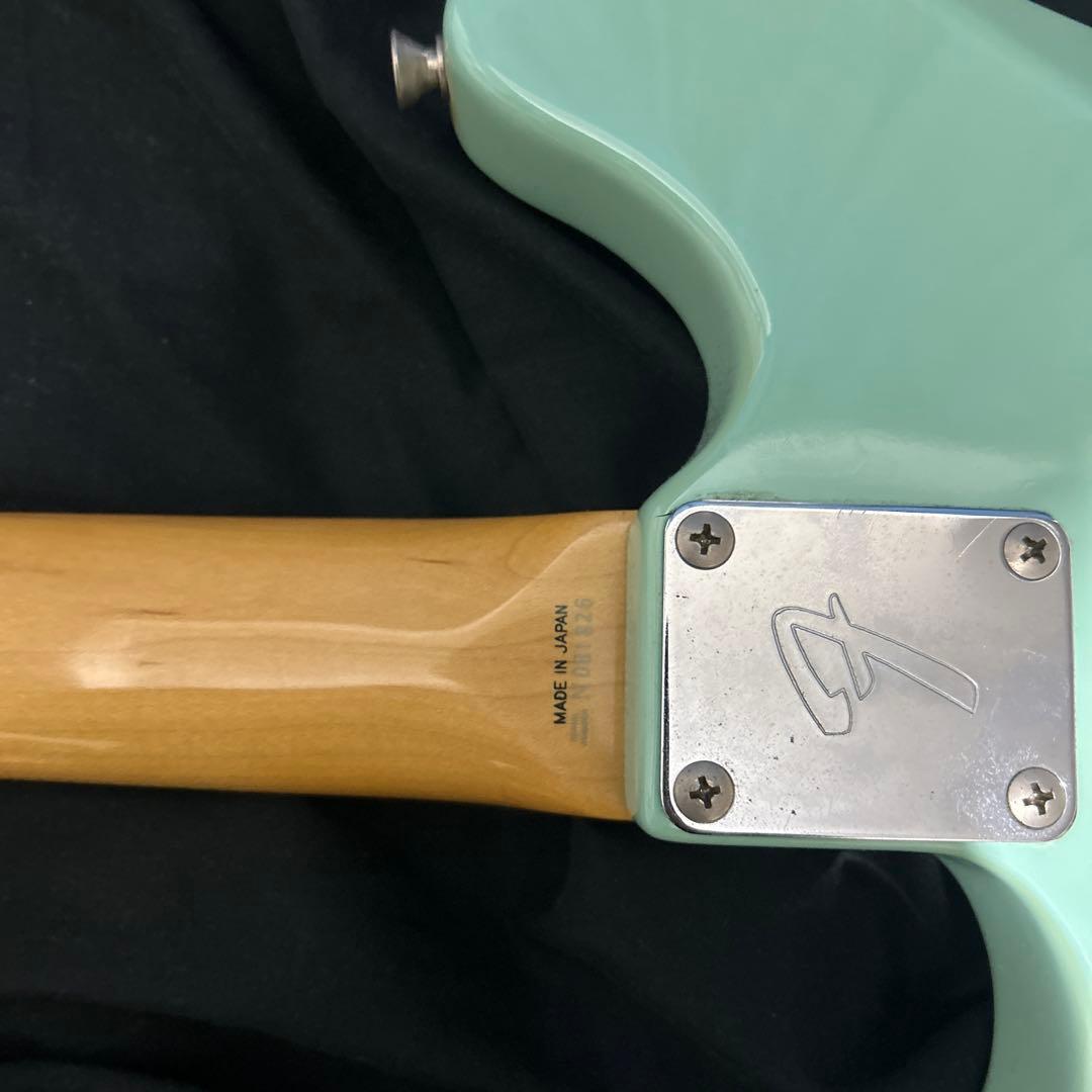 フェンダージャパン　ムスタング　Nシリアル