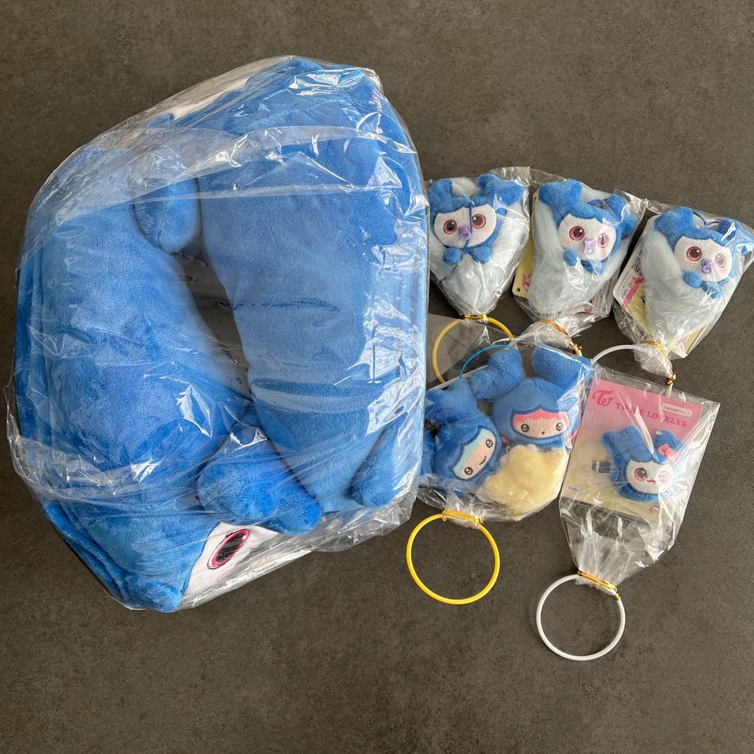 【匿名配送】TWICE LOVELYS GIGO ツウィ 6点セット