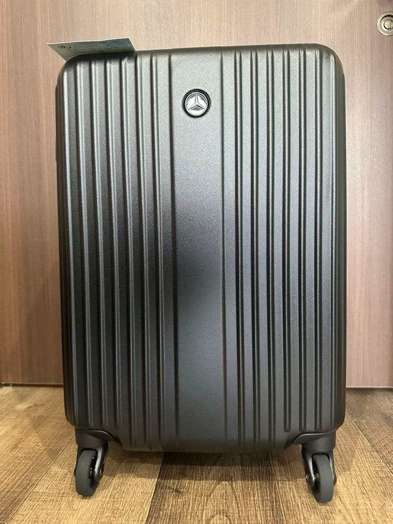 メルセデス・ベンツ ブラックキャリーケース