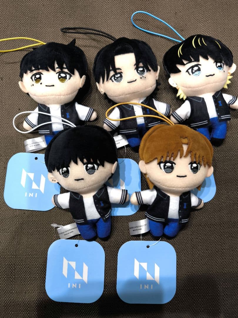 INI GIGO限定　マスコットぬいぐるみ　 セット