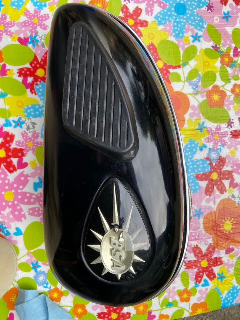 BSA C-15 ガソリンタンク