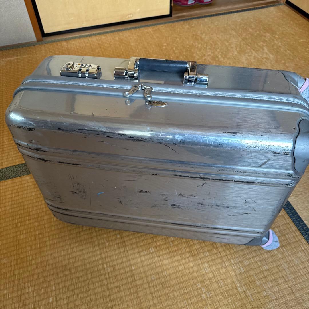 ゼロハリバートン キャリーケース 中型