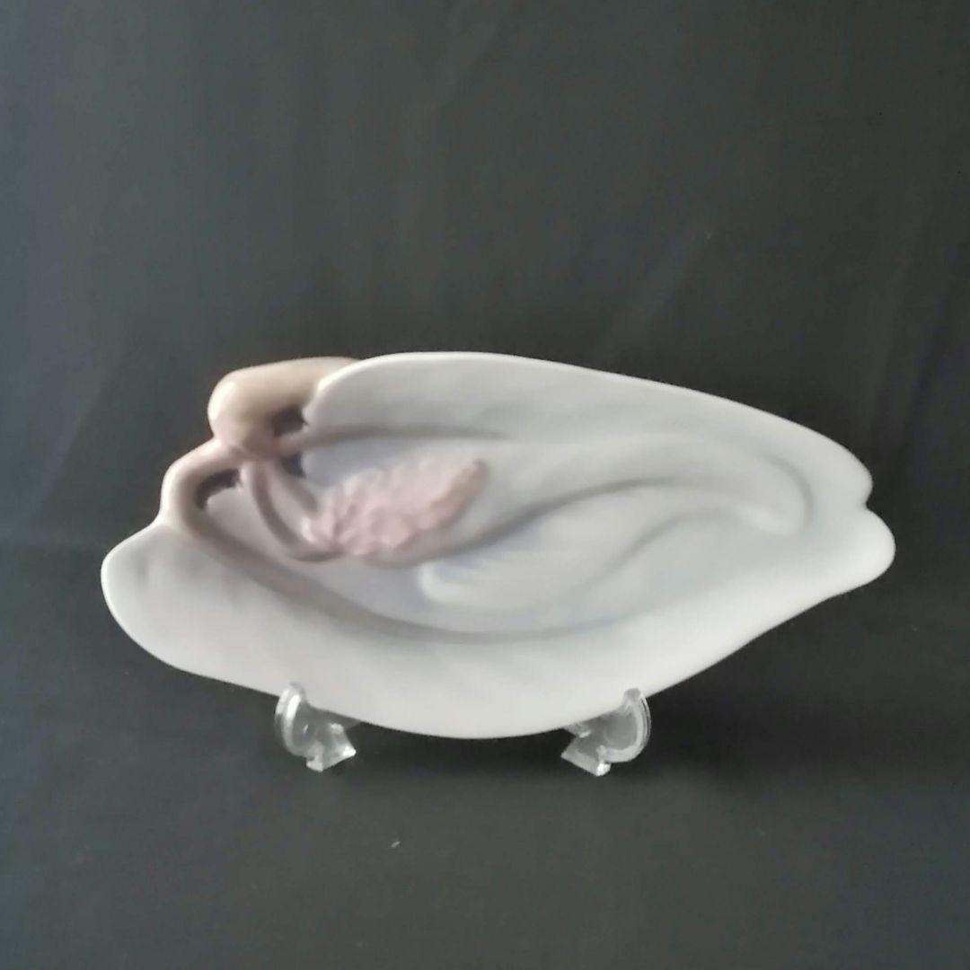 逸品　花文筆皿　ビングオーグレンダール（Ｂ＆Ｇ)　デンマーク　釉裏彩皿