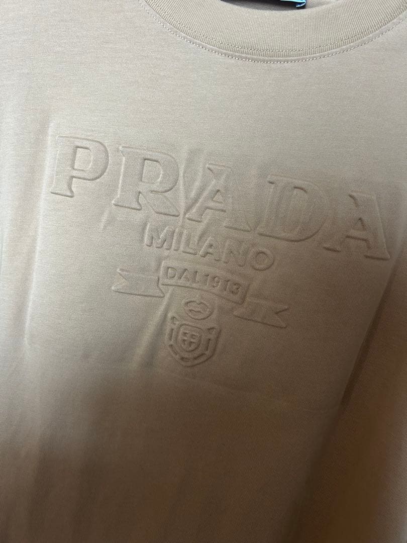 PRADA エンボスロゴ Tシャツ M プラダ シャツ 2枚セット 白 茶