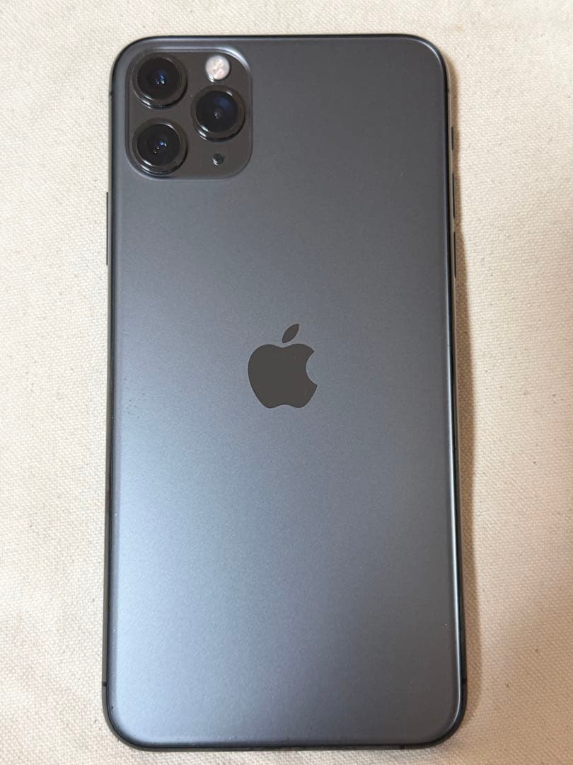 iPhone11promax カメラ故障　256GB 本体　スペースグレー